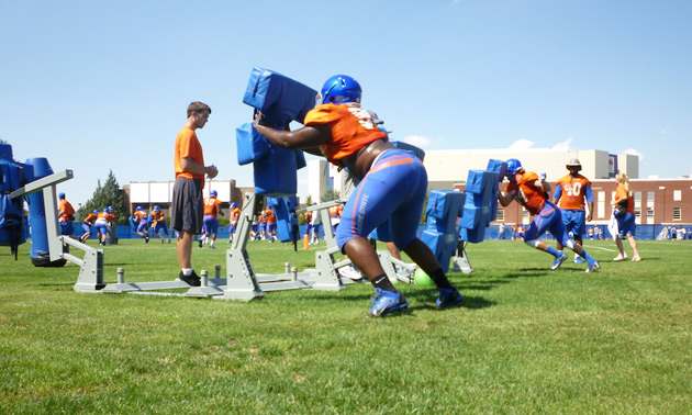 antoine-turner-blocking-sled-boise-state.jpg